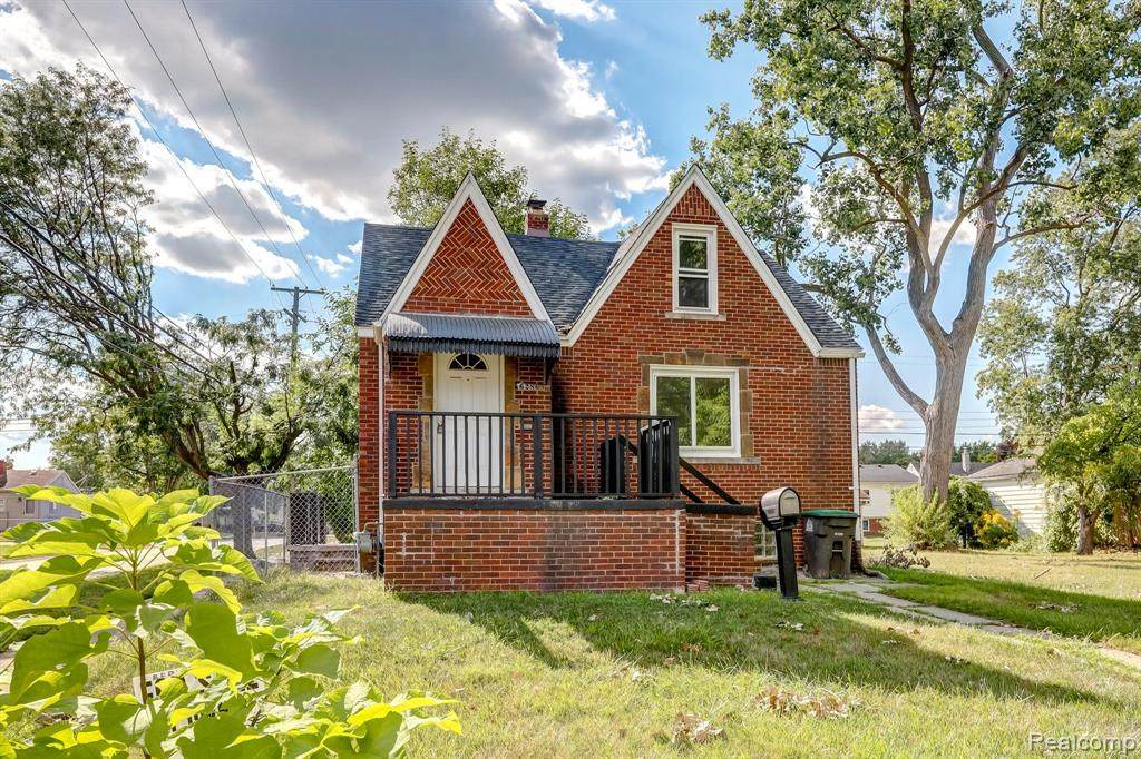 6286 Glenis - Photo 1