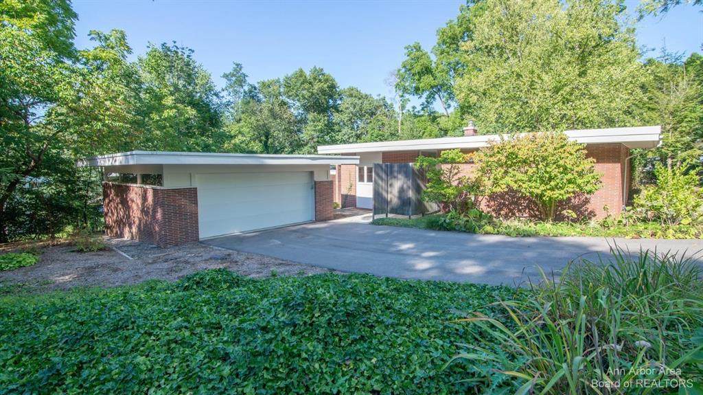 2601 Heather - Photo 1