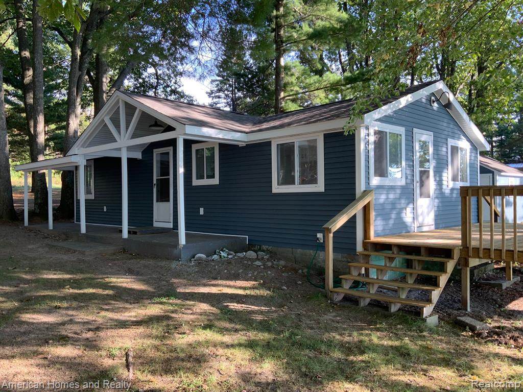 827 Lake - Photo 1