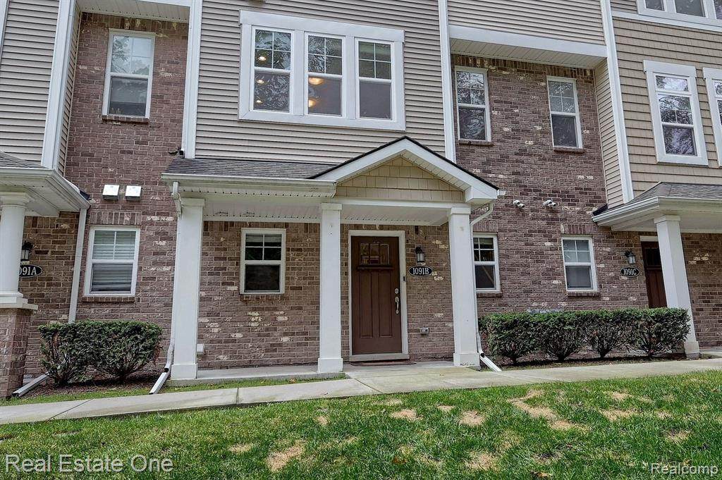 1091 Sherman Drive #B - Photo 1