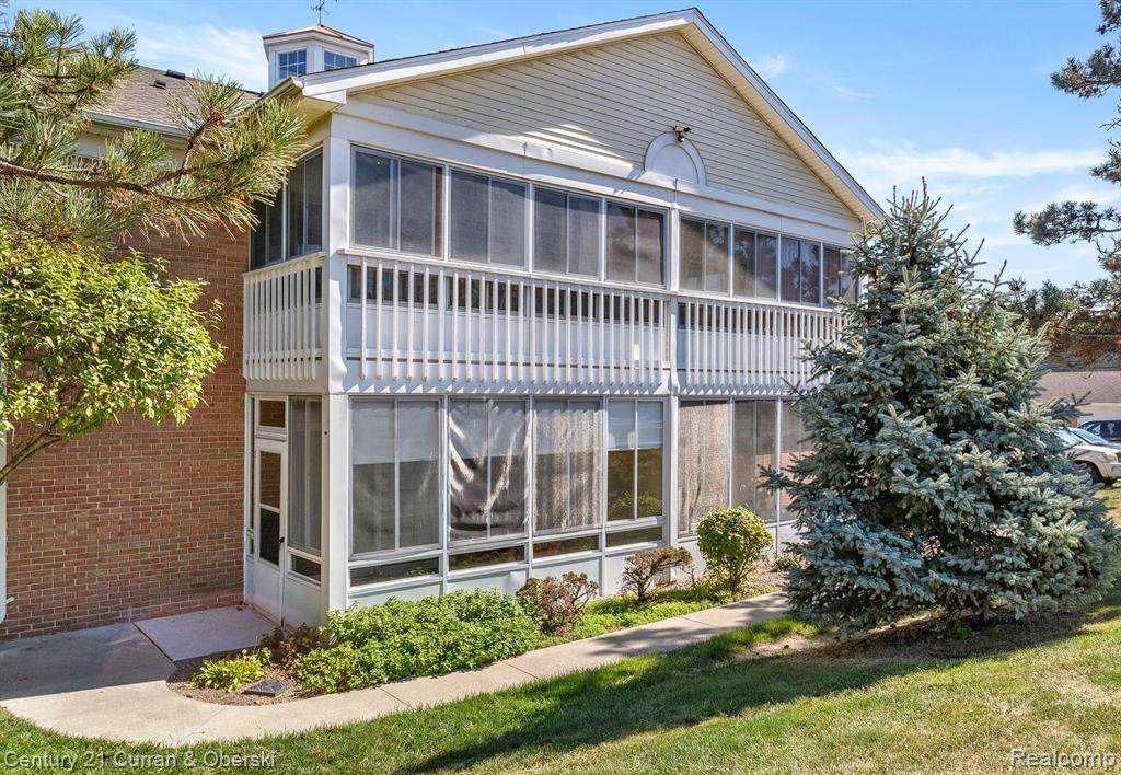 8247 Grays - Photo 1