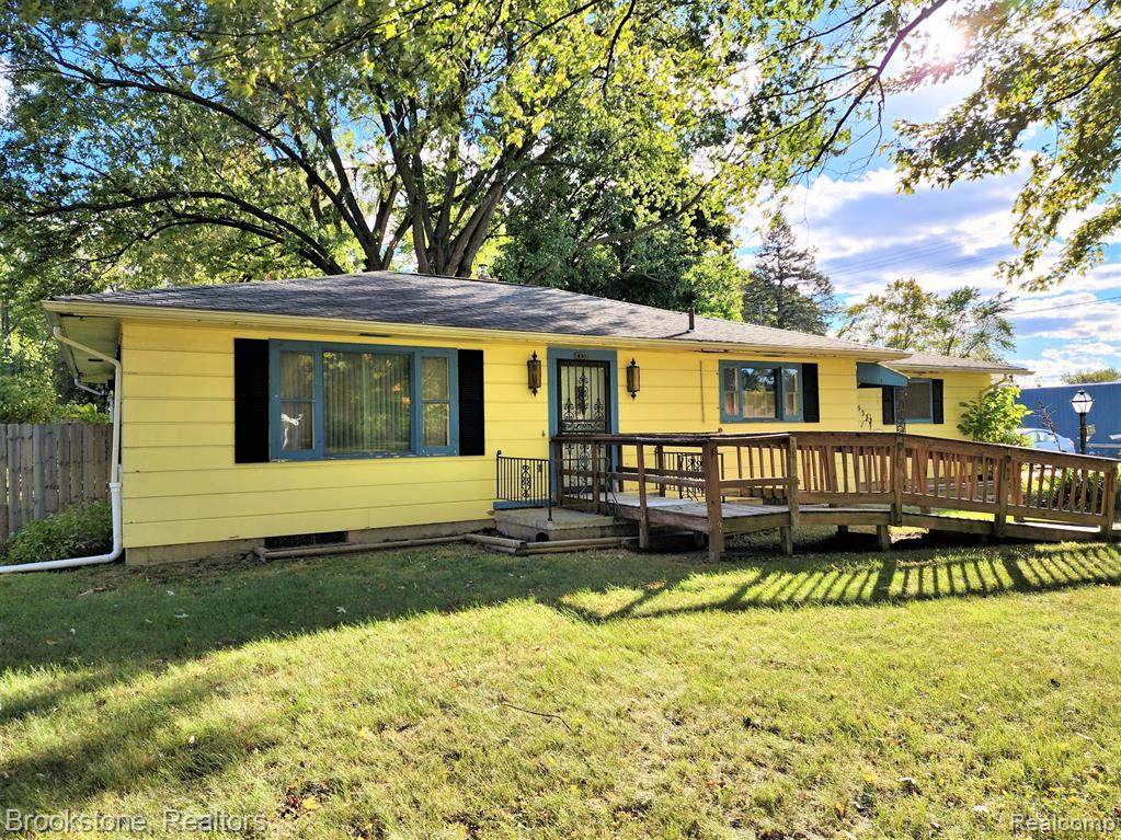 5332 Lapeer - Photo 1