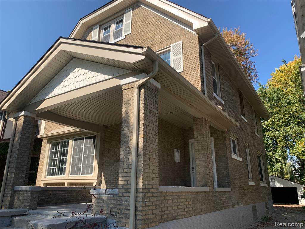 2238 La Salle - Photo 1