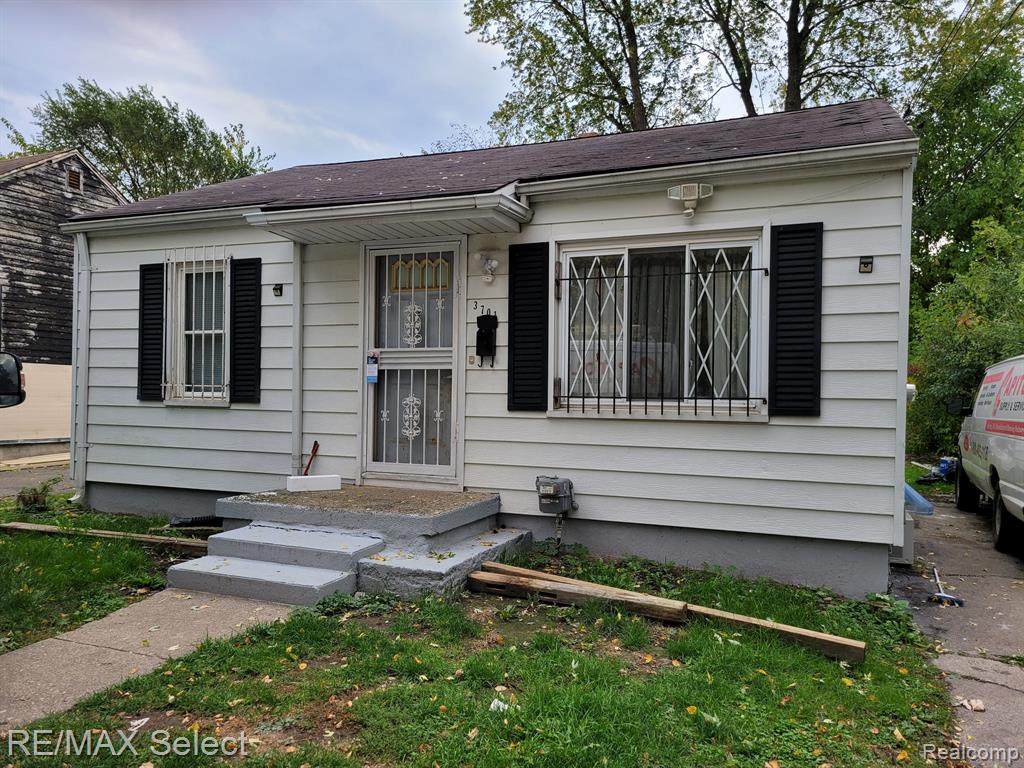 3701 Herrick - Photo 1
