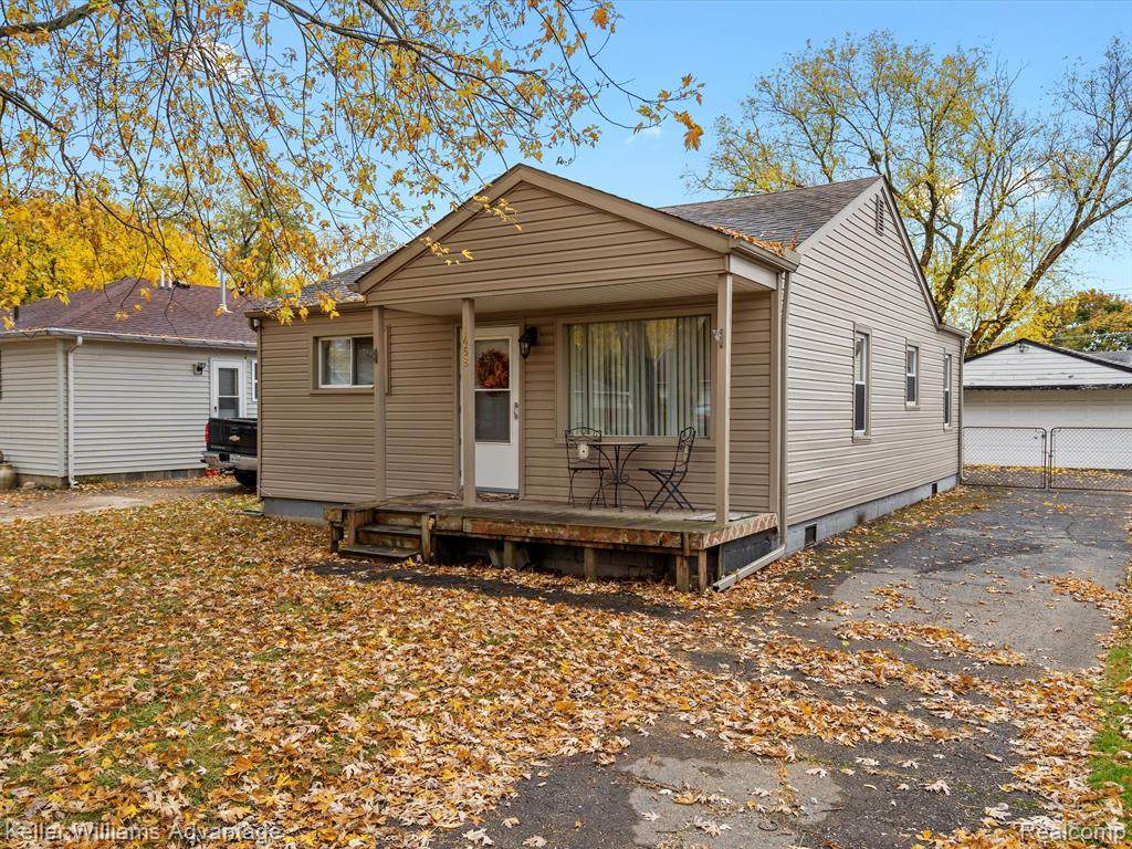 1458 Elias - Photo 1