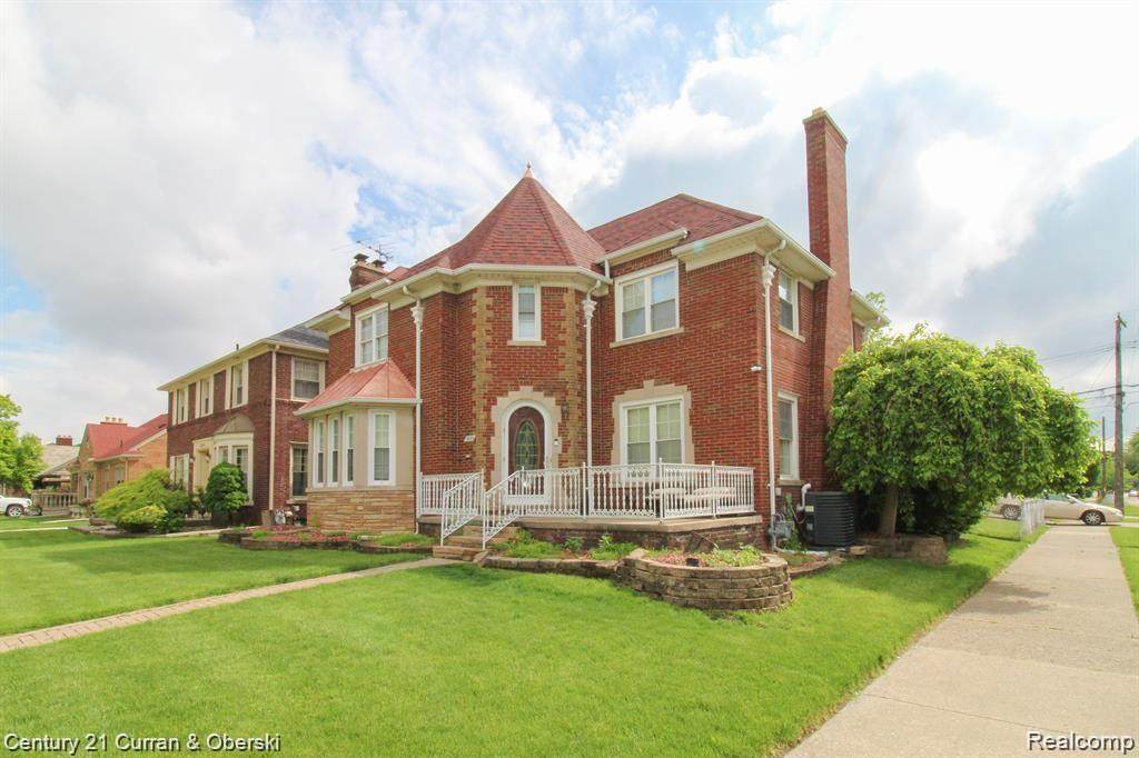 7600 Oakman - Photo 1