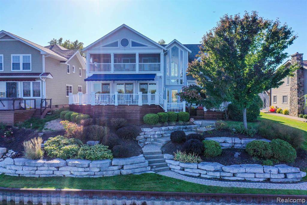 13211 Lakeshore - Photo 1