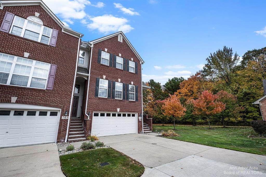 755 Cherry Orchard - Photo 1