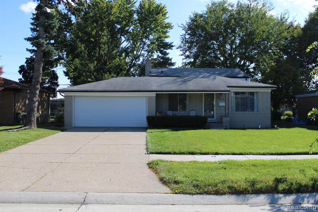 34850 Dryden - Photo 1