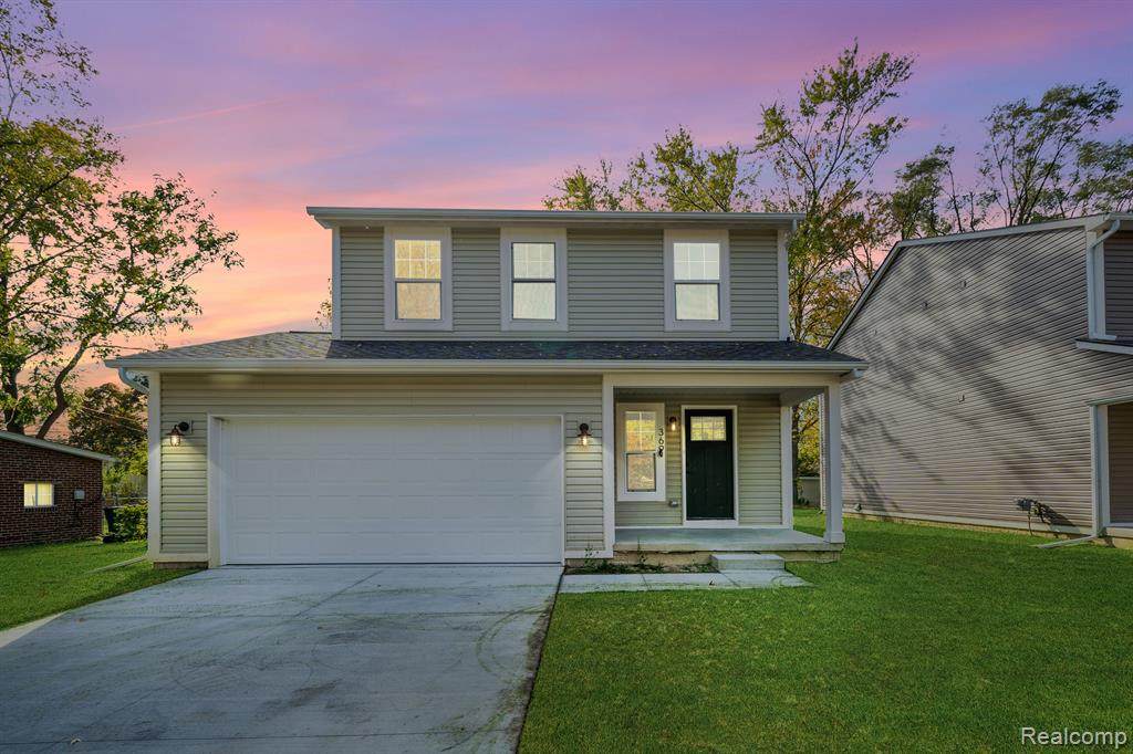 369 George - Photo 1