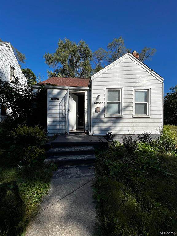 13596 Greenview - Photo 1