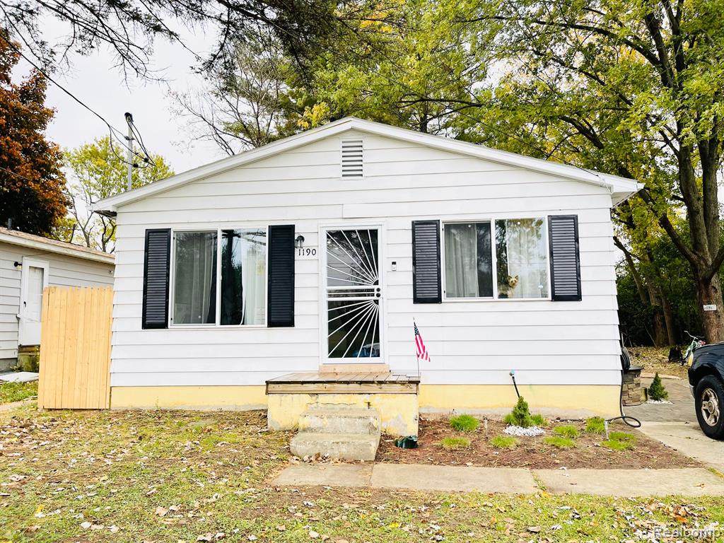 1190 Dunkirk - Photo 1