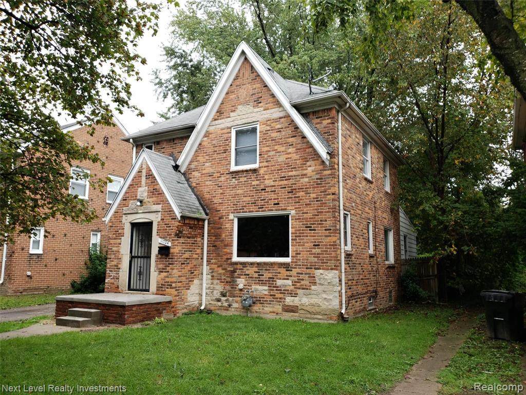 11724 Robson - Photo 1