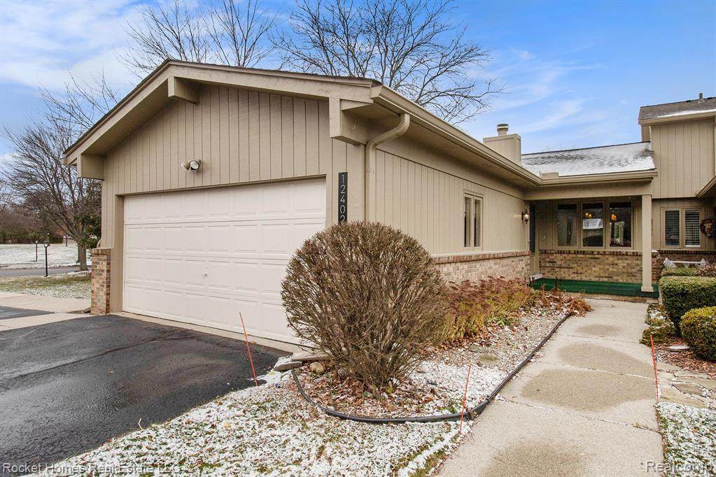 12402 Pinecrest - Photo 1