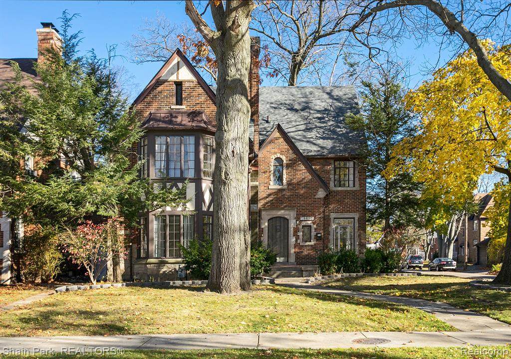 18600 Wildemere - Photo 1