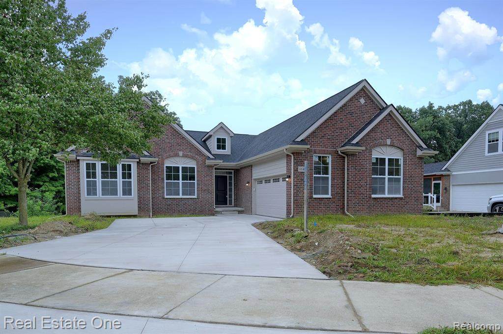 6148 Birchcrest - Photo 1