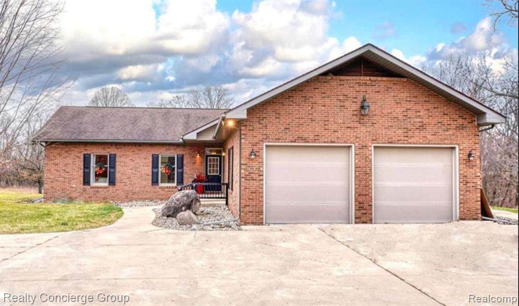 10555 Lovejoy - Photo 1