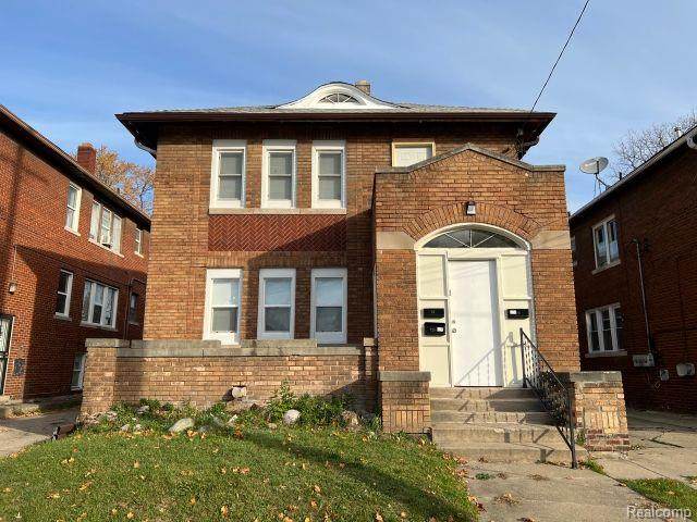 70 Newberry - Photo 1