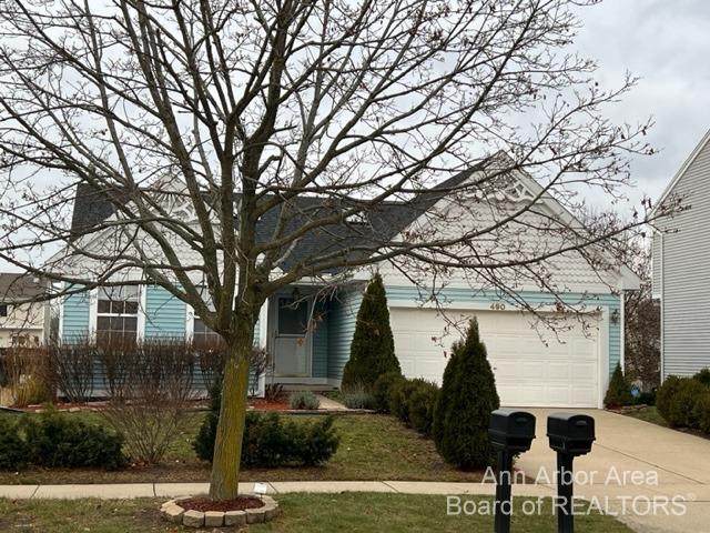 490 Waterbury - Photo 1