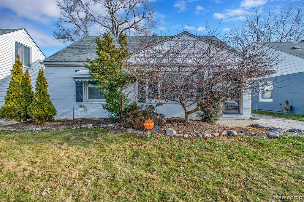 22828 Almond - Photo 1