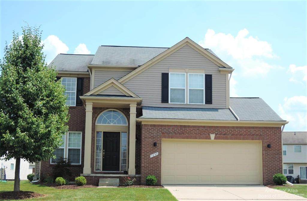 7855 Newbury - Photo 1
