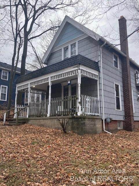 547 Elizabeth - Photo 1