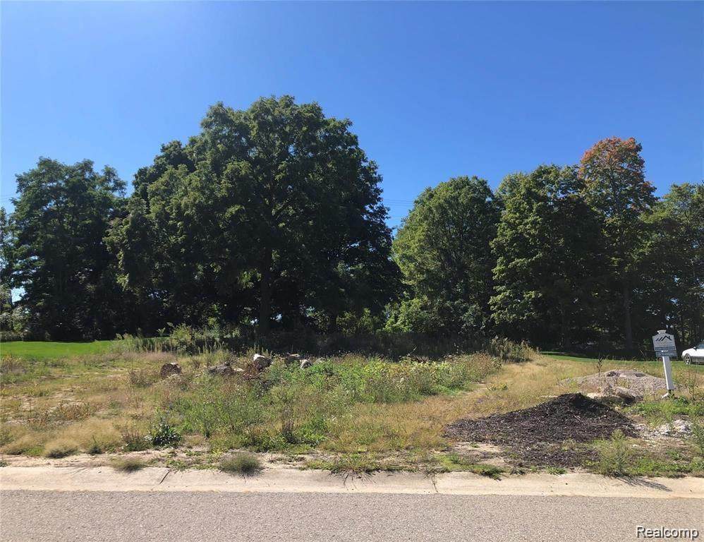 9595 Windsor - Photo 1