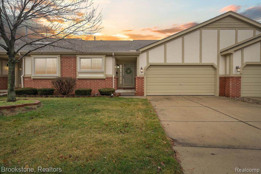 42192 Aspen - Photo 1