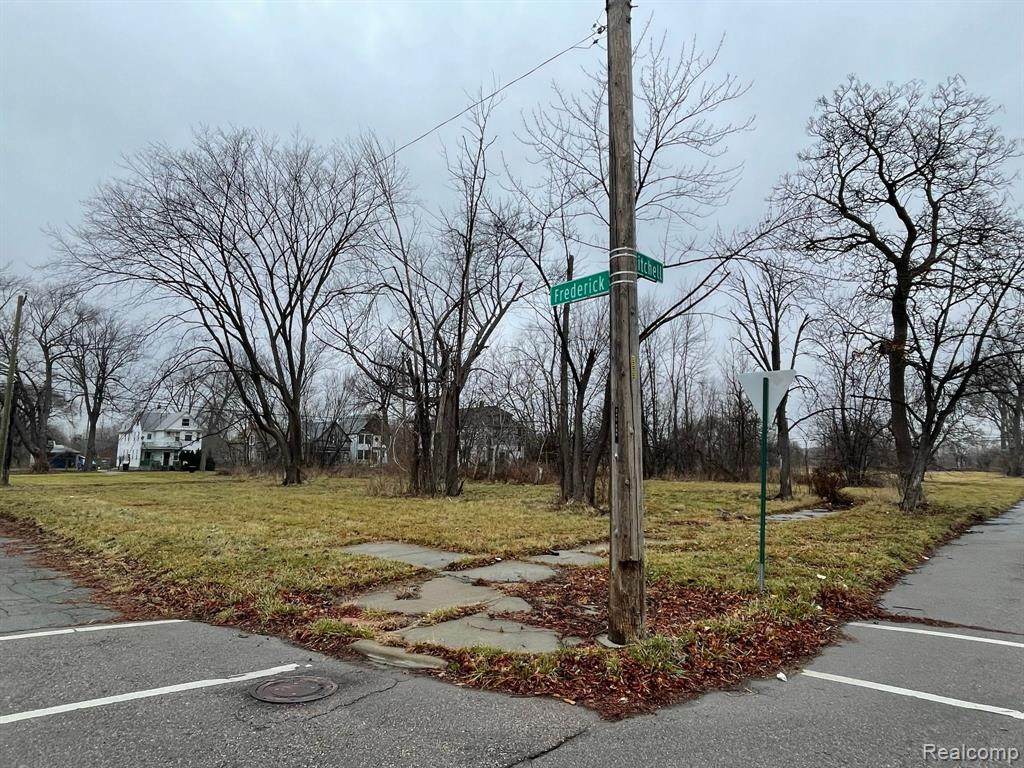 5301-5327 Mitchell - Photo 1