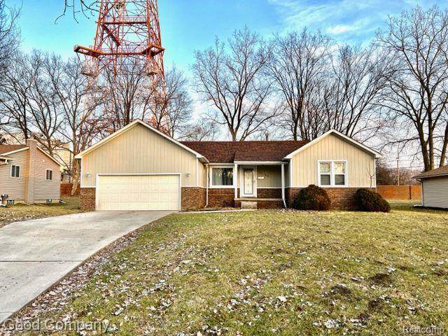 25180 Dunbar - Photo 1
