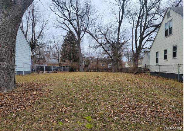 20006 Roselawn - Photo 1