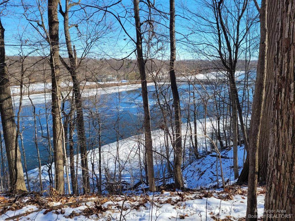1948 Huron River - Photo 1