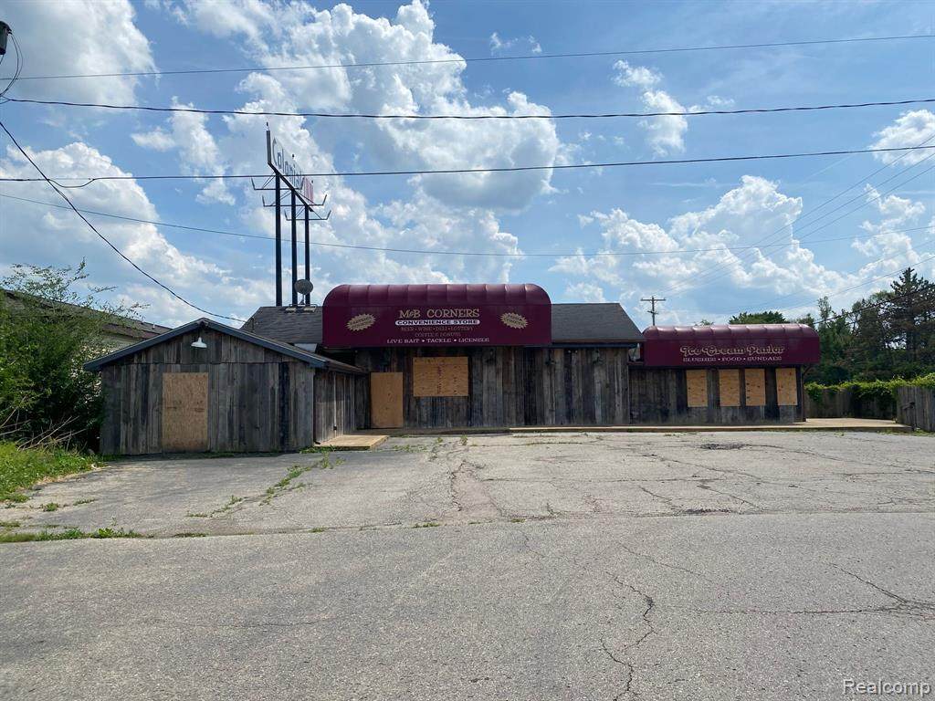 6015 Ann Arbor - Photo 1