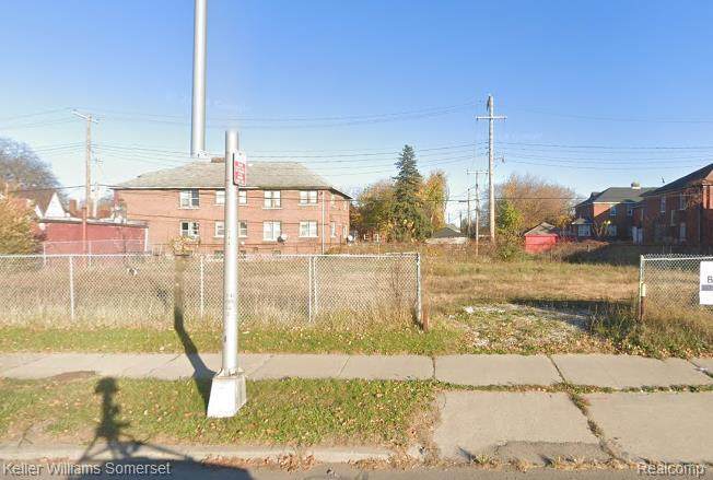 11740 Livernois - Photo 1