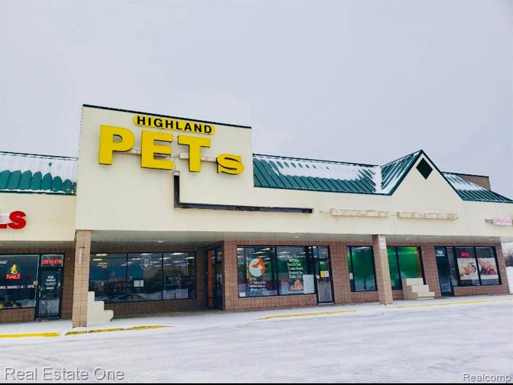 744 Highland - Photo 1