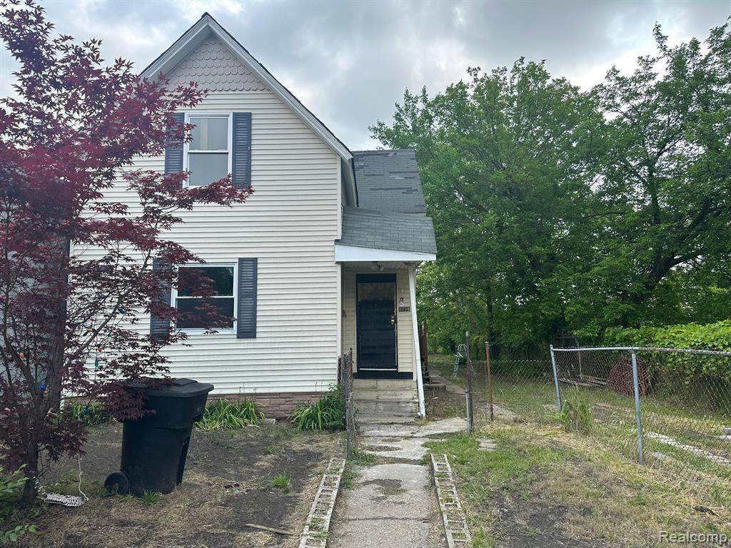 1728 Bellevue - Photo 1