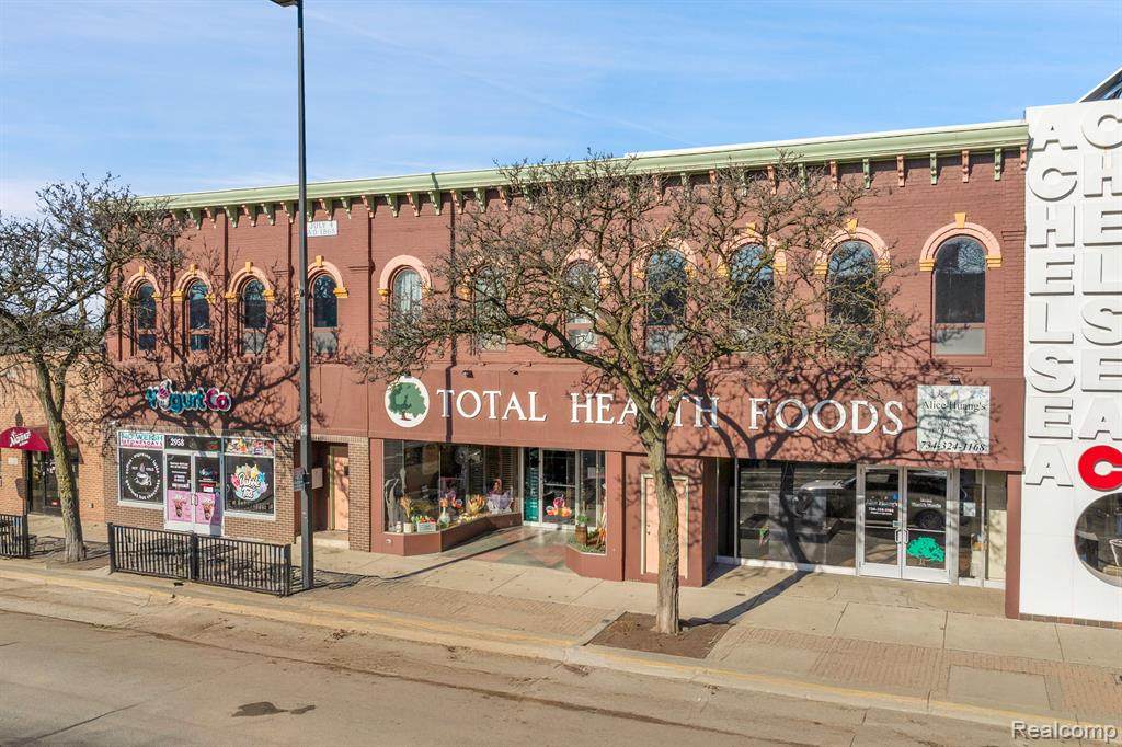 2948 Biddle - Photo 1