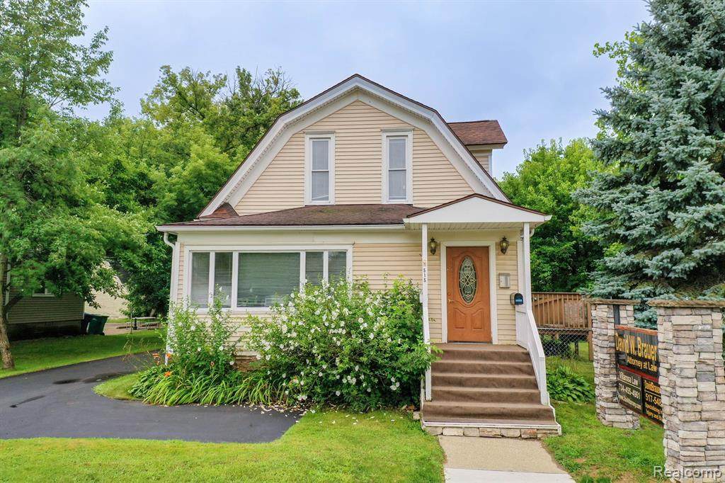515 Grand River - Photo 1