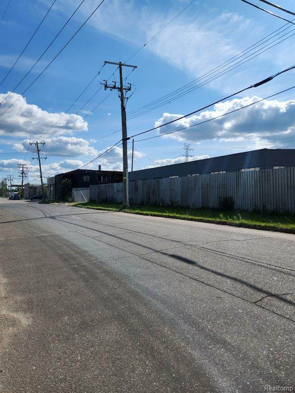13507 Auburn - Photo 1