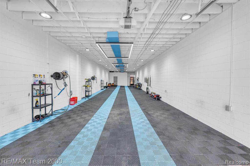 5309 Telegraph - Photo 1