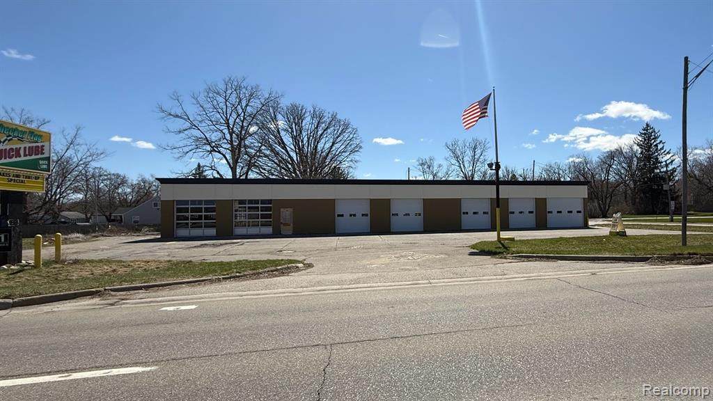 4129 Corunna - Photo 1