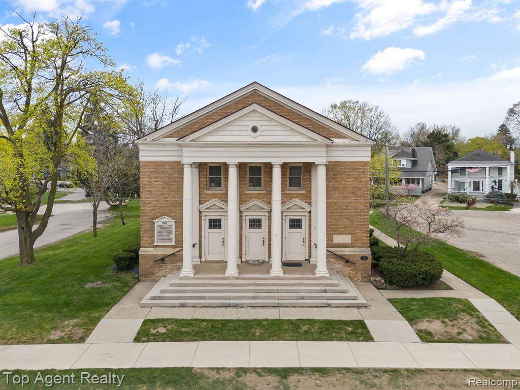 71 Washington - Photo 1