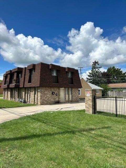 1724 Custer - Photo 1
