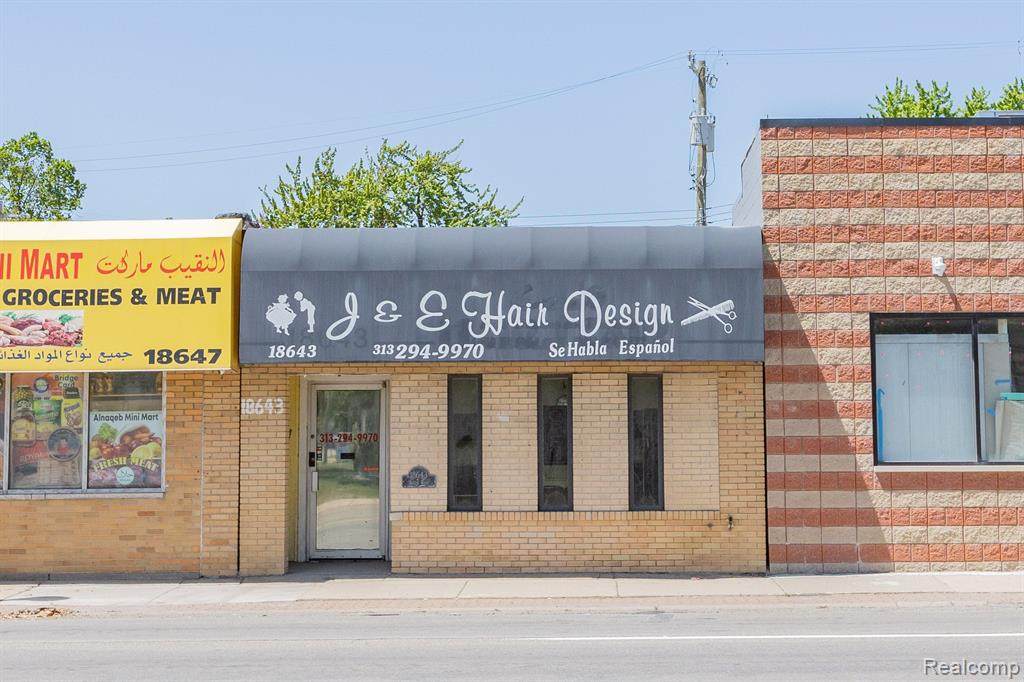 18643 Allen - Photo 1