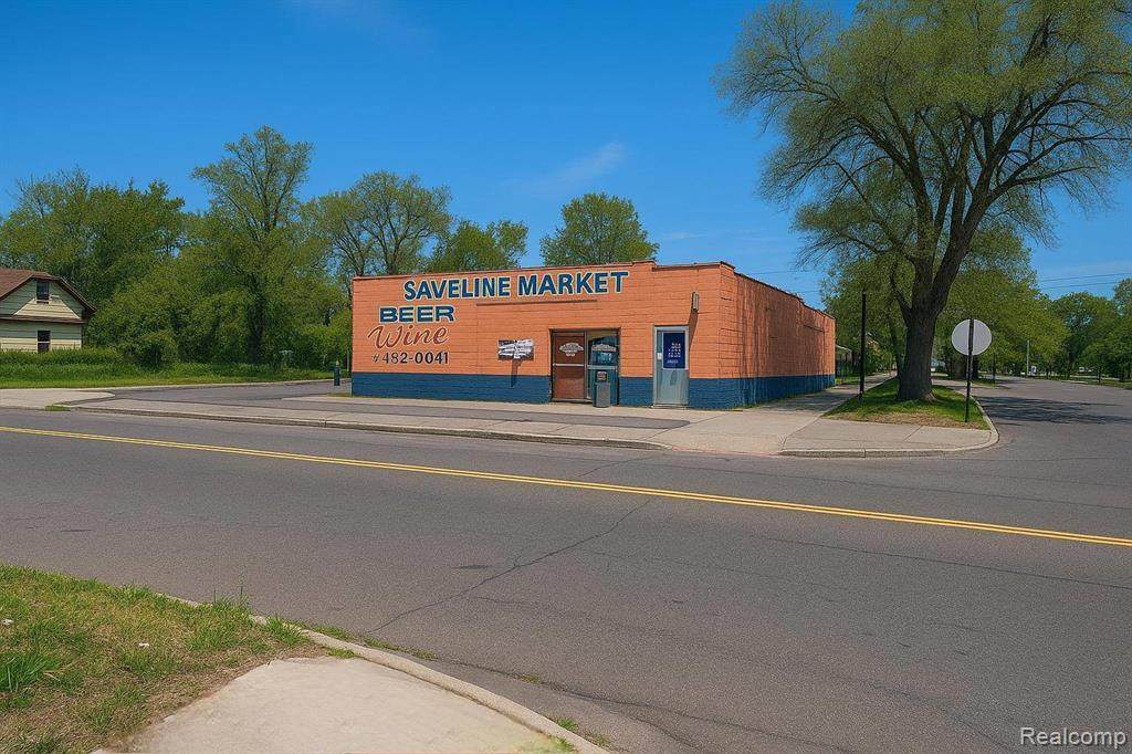 1549 E Nevada - Photo 1