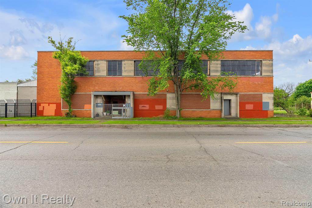 8616 Grinnell - Photo 1