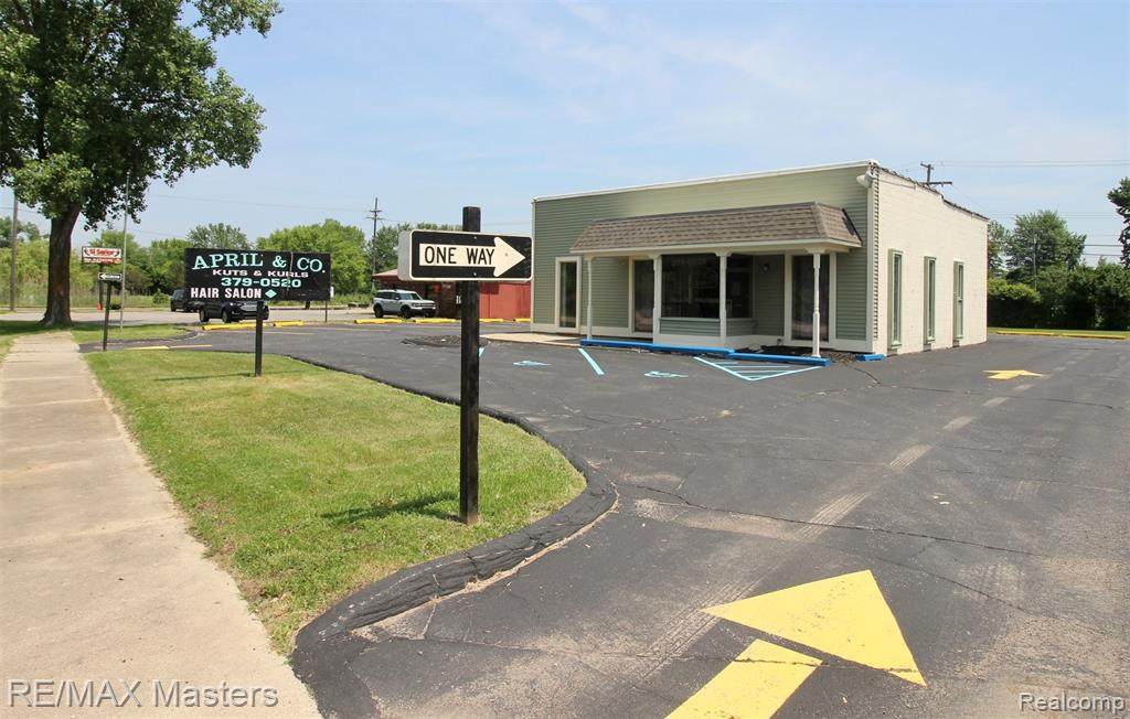 33053 Jefferson - Photo 1