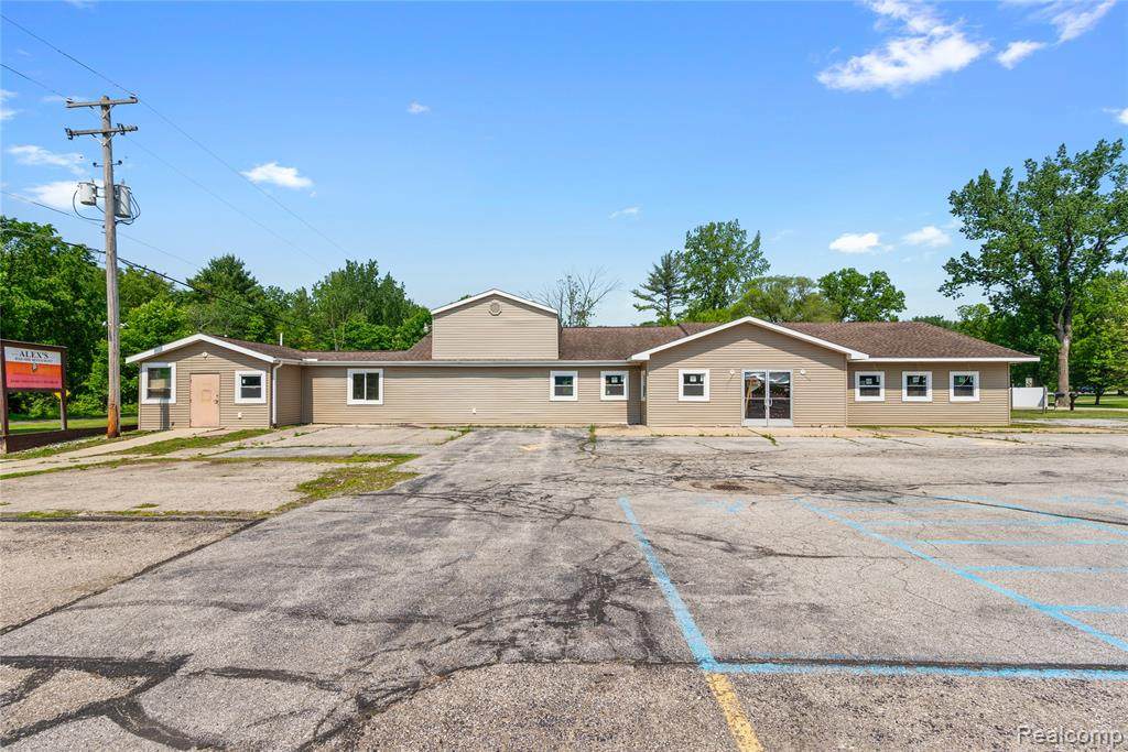 201 Saginaw - Photo 1