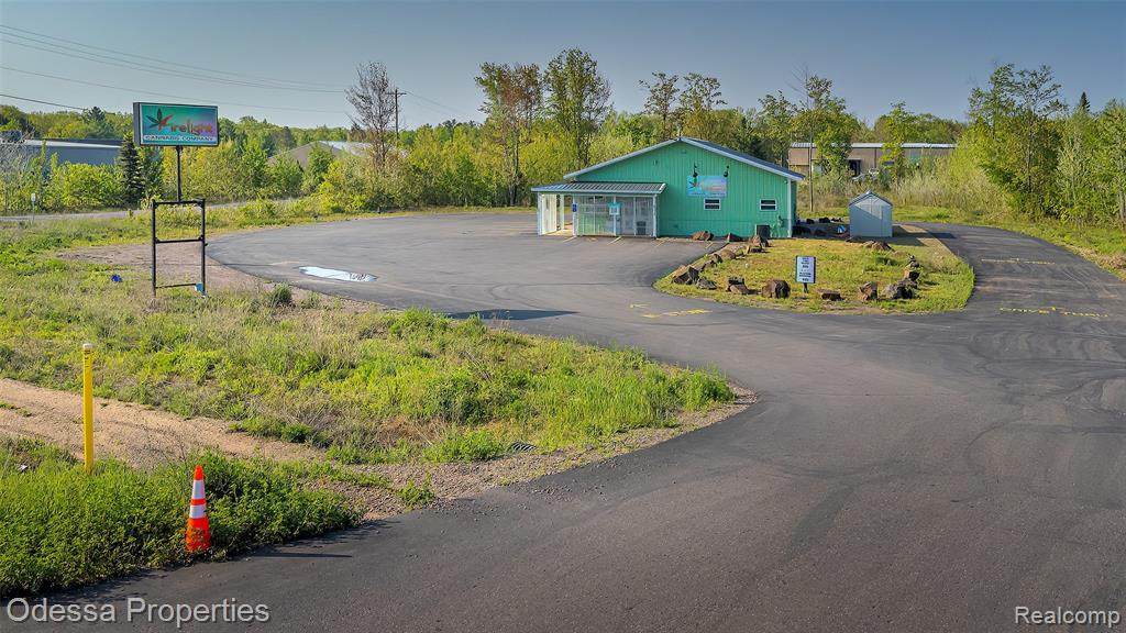 918 County Road 480 - Photo 1