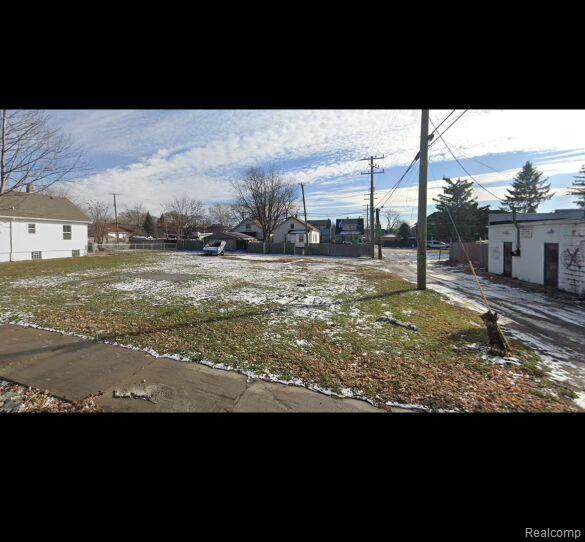 8439 Gartner - Photo 1